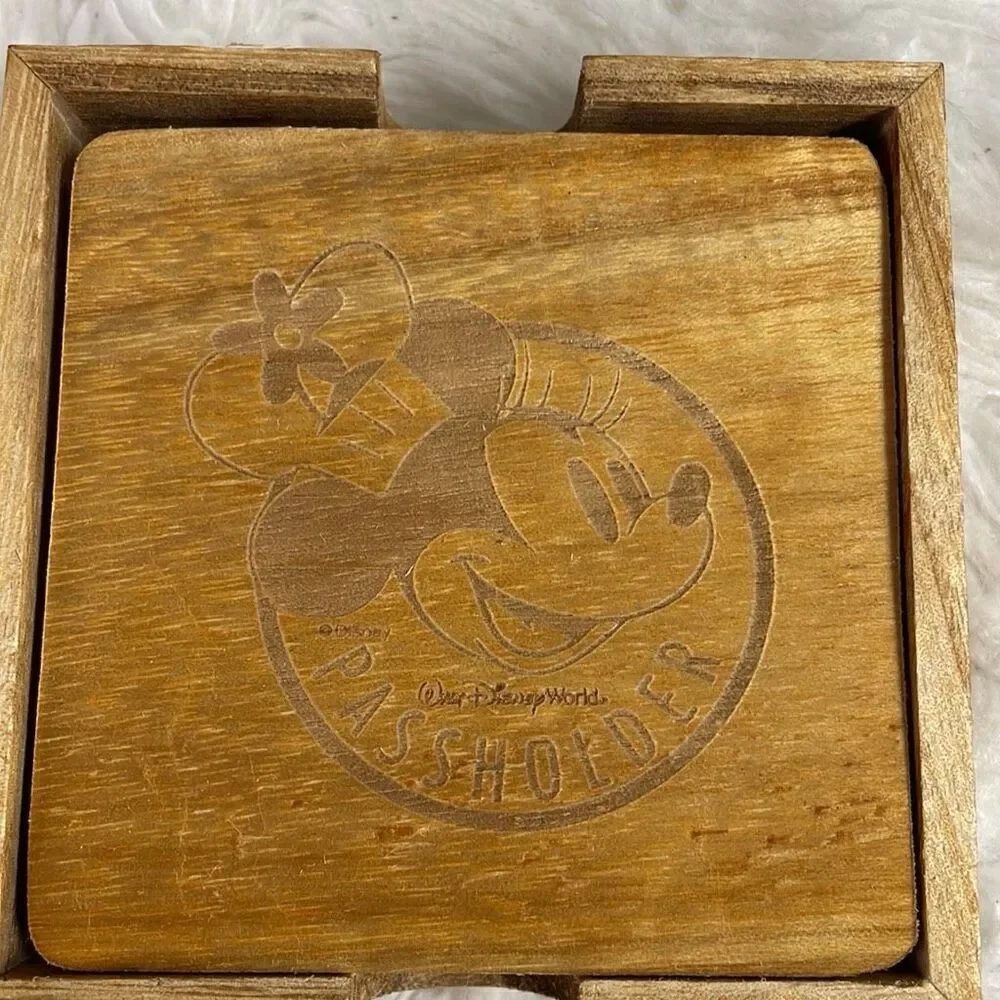 Disney Annual Passholder Wooden Coaster Set Minnie Mouse Set of 4 Epcot